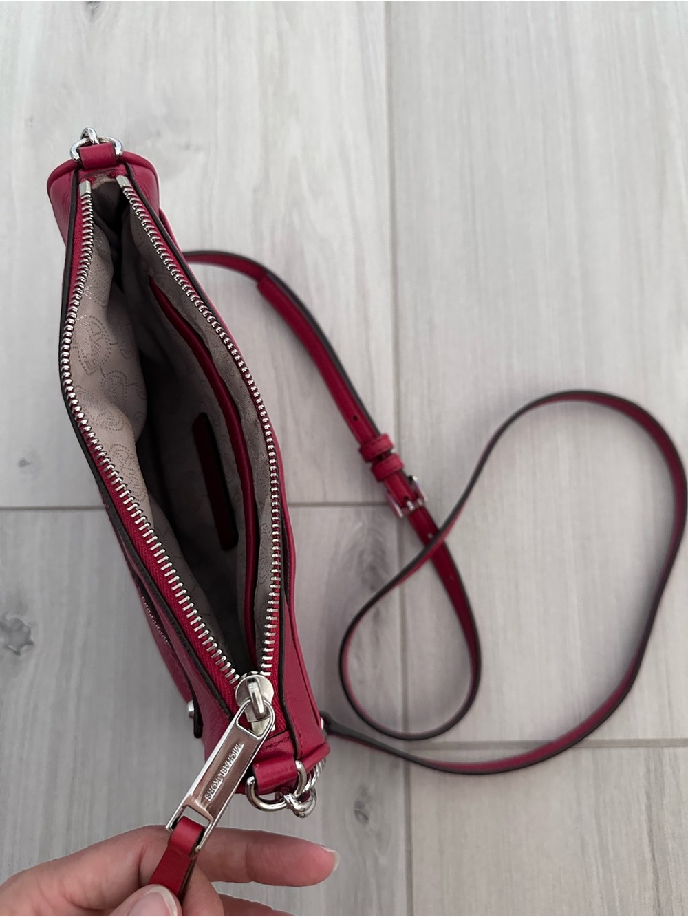 Michael Kors Cherry Red Leather Crossbody with Chain Strap - Picture 3 of 6